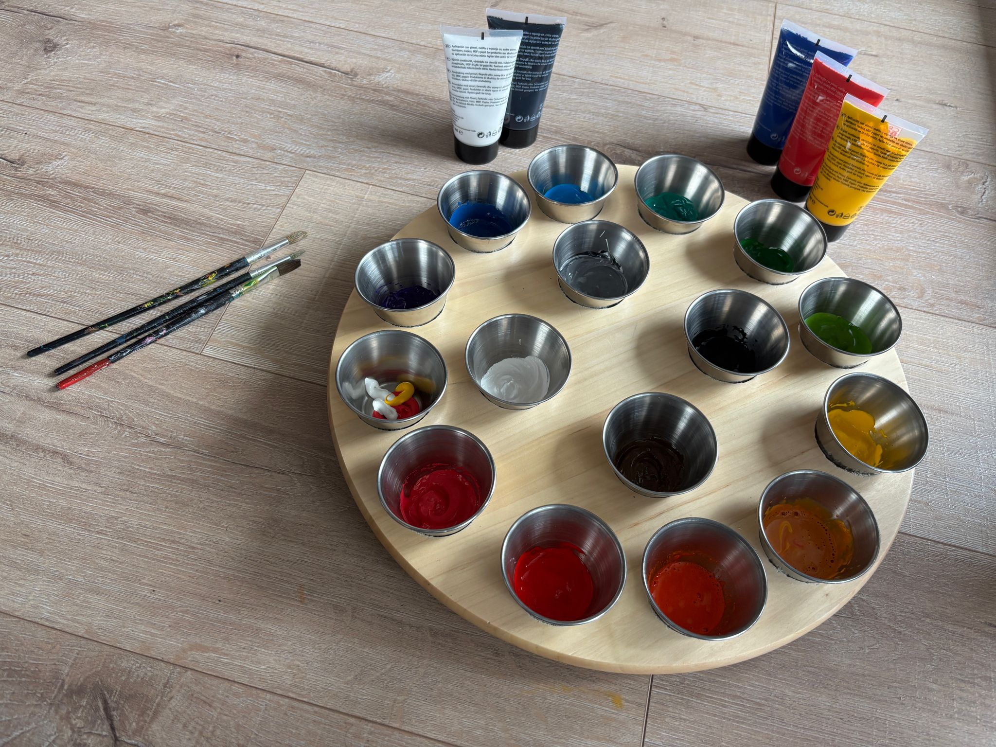 Mesa Paleta - Ruleta Cromática insipirada en Arno Stern